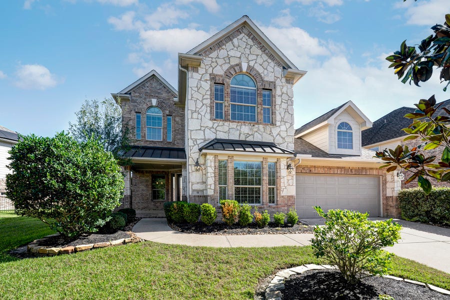 Property photo for 11 Red Wagon Drive, Spring, TX