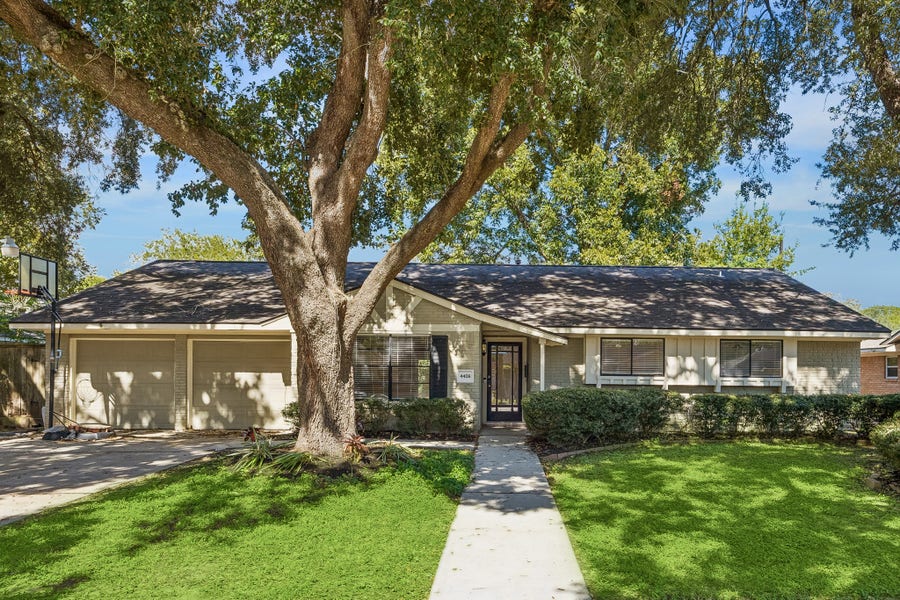 Property photo for 4406 Goldfinch Street, Houston, TX