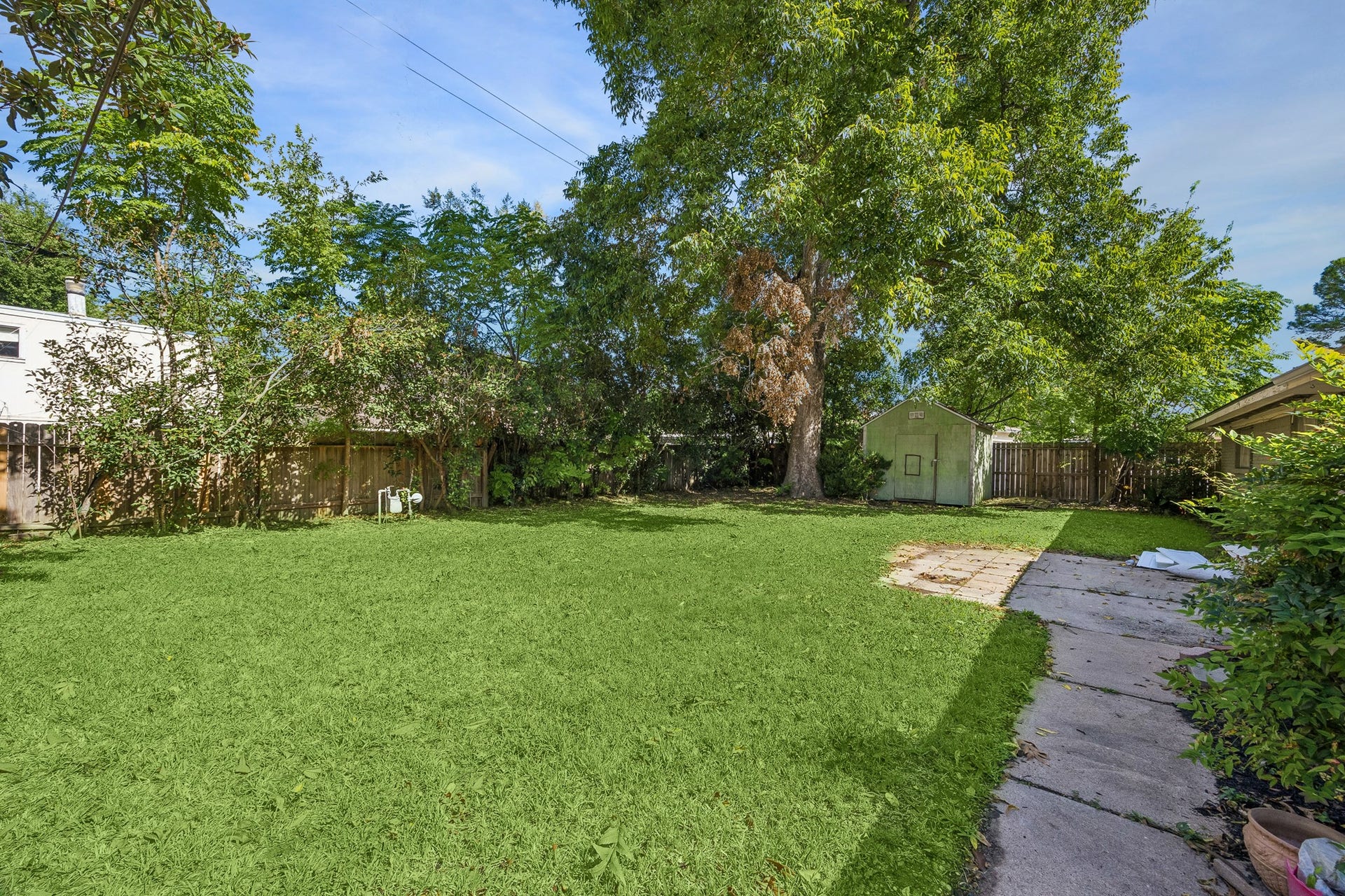 4406 Goldfinch Street, Houston, TX 77035
