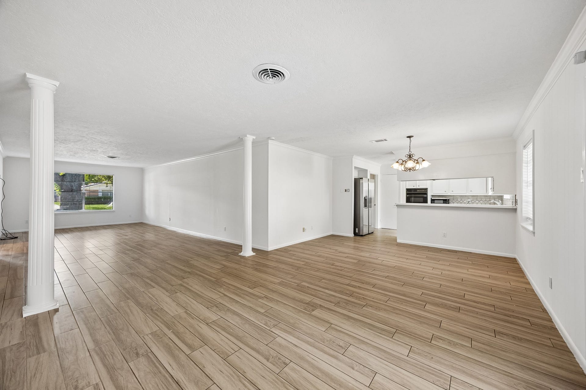 4406 Goldfinch Street, Houston, TX 77035