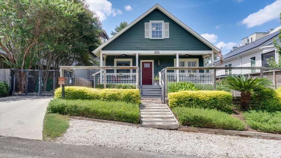 Property photo for 1012 Edwards Street, Houston, TX