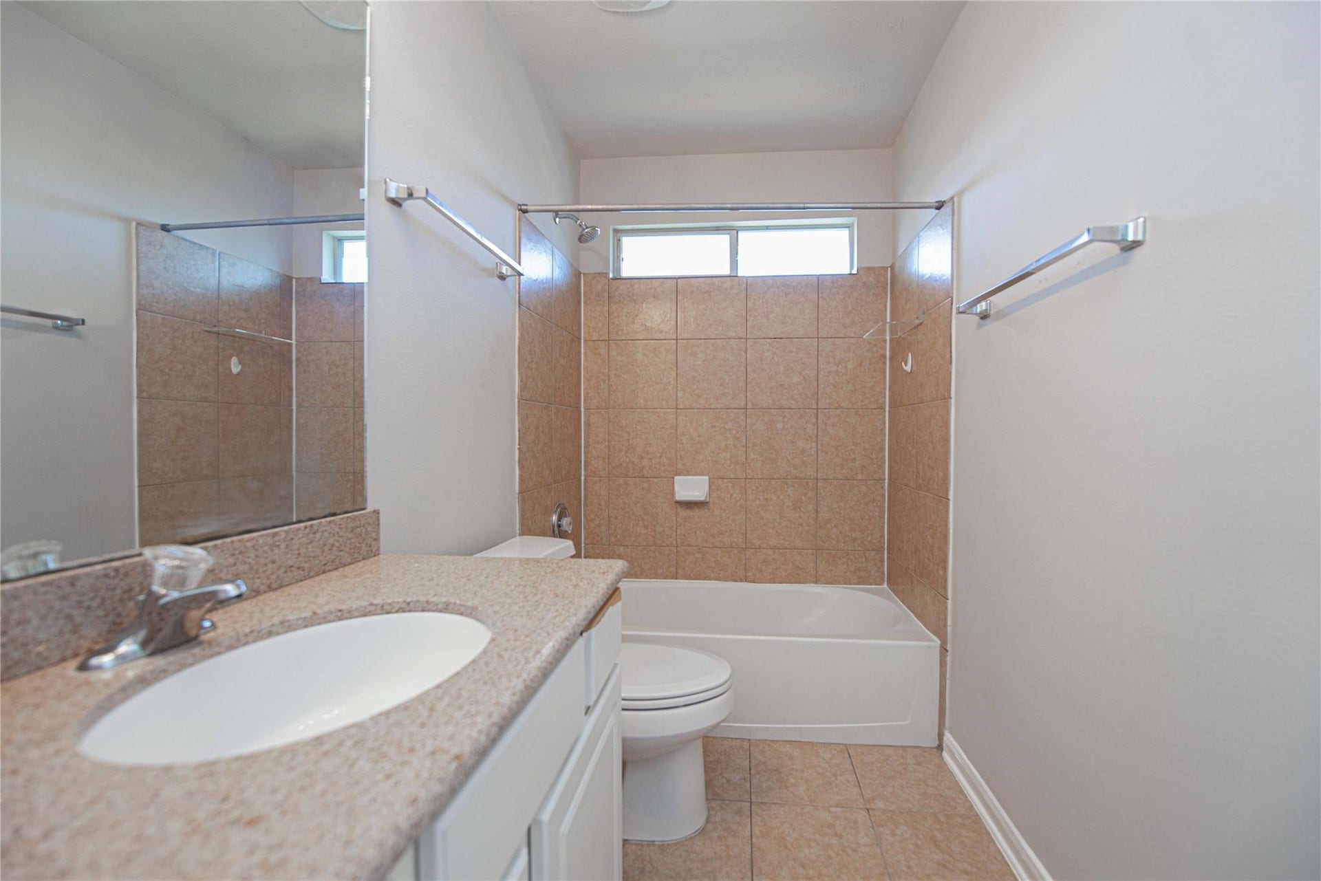 3118 Rosholt Drive, Spring, TX 77386 3118 Rosholt Drive, Spring, TX 77386