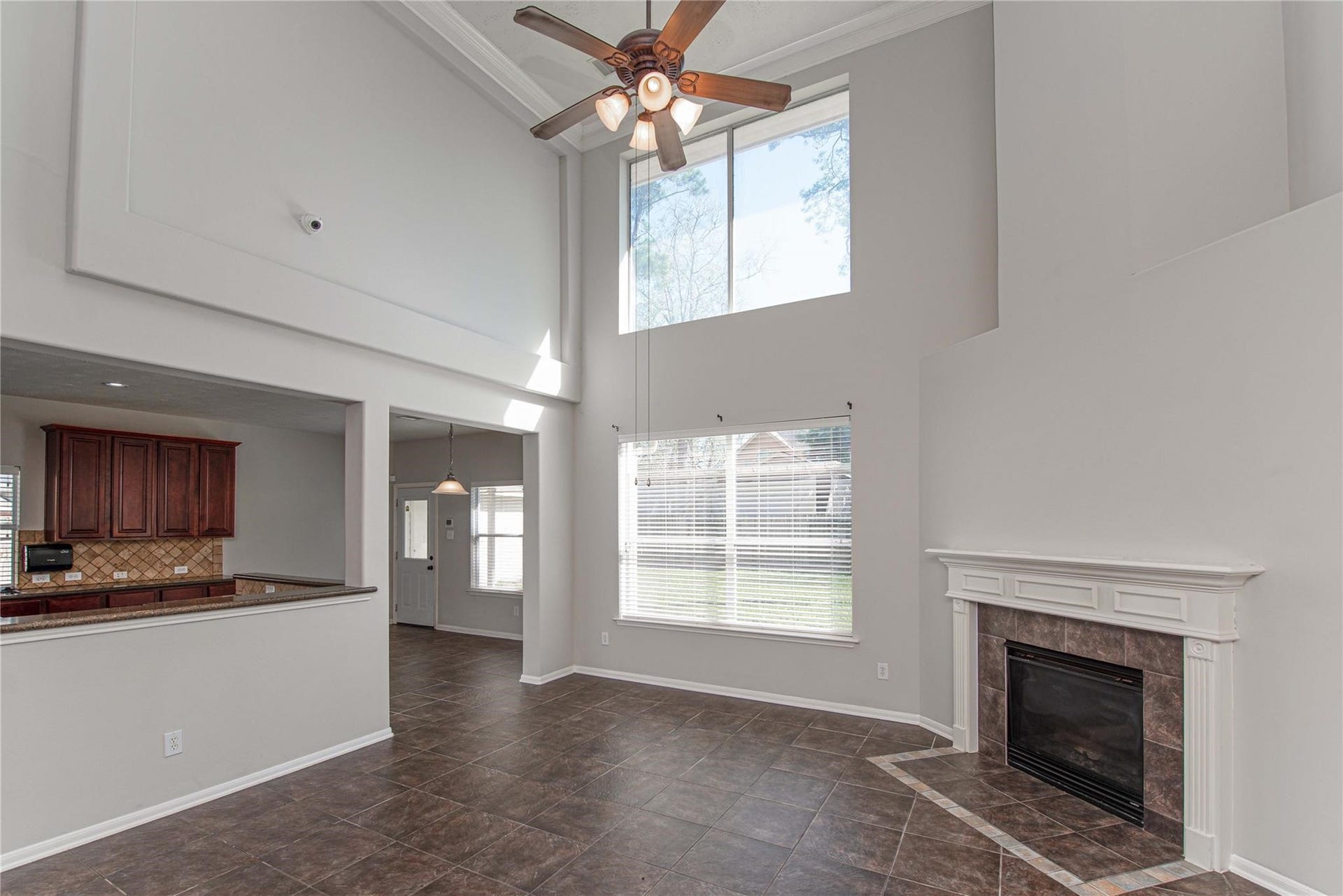 3118 Rosholt Drive, Spring, TX 77386 3118 Rosholt Drive, Spring, TX 77386