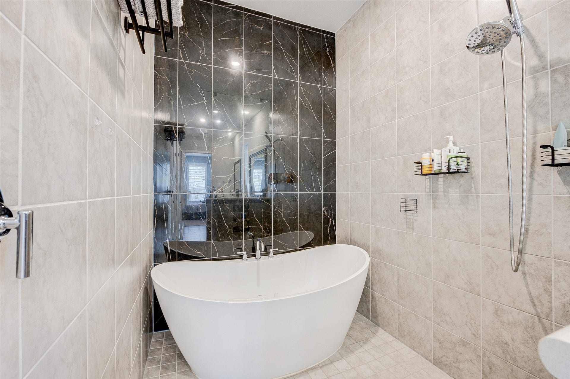 5111 Maumee River Drive, Sugar Land, TX 77479