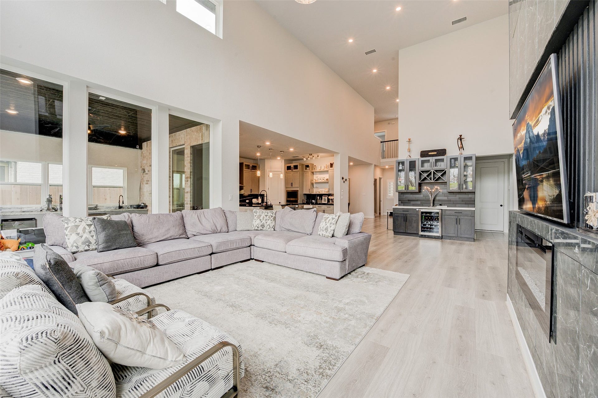 5111 Maumee River Drive, Sugar Land, TX 77479