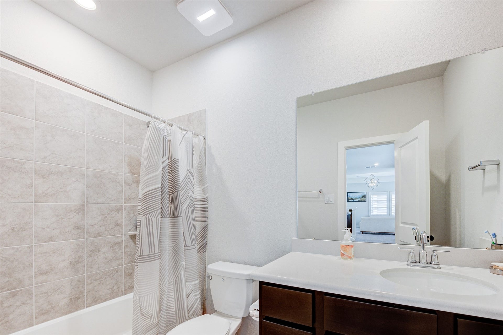 5111 Maumee River Drive, Sugar Land, TX 77479