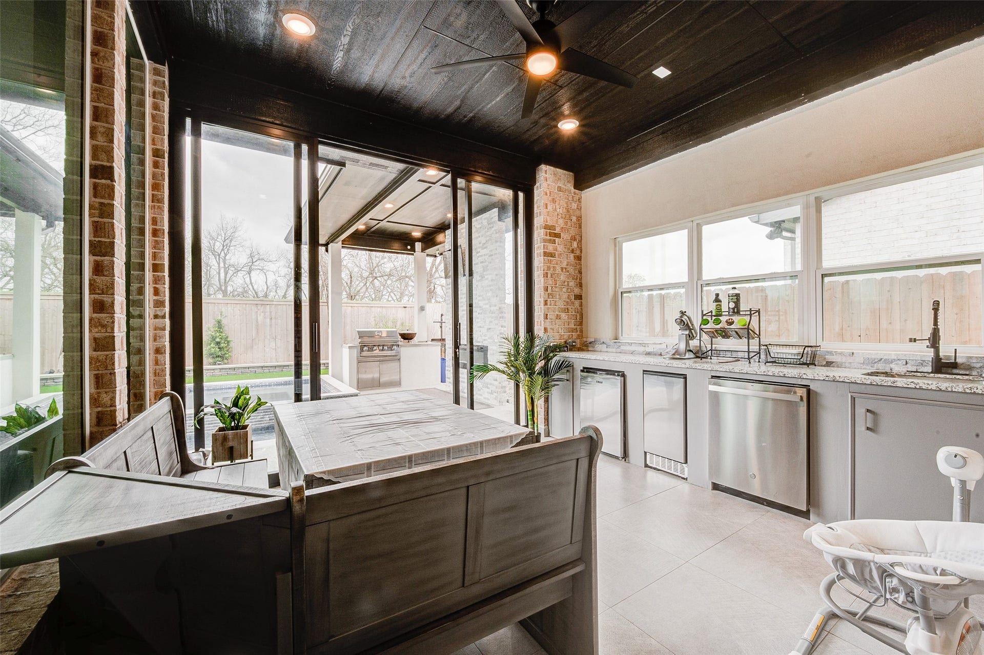 5111 Maumee River Drive, Sugar Land, TX 77479