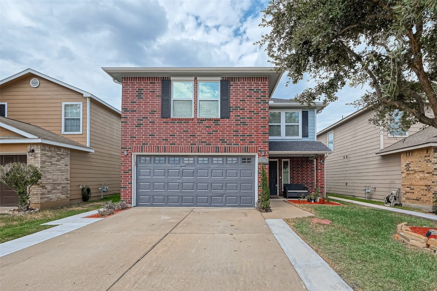 Property photo for 6906 Anson Point Lane, Houston, TX