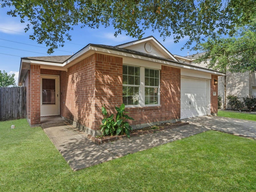 Property photo for 7334 Enchanted Creek Drive, Cypress, TX