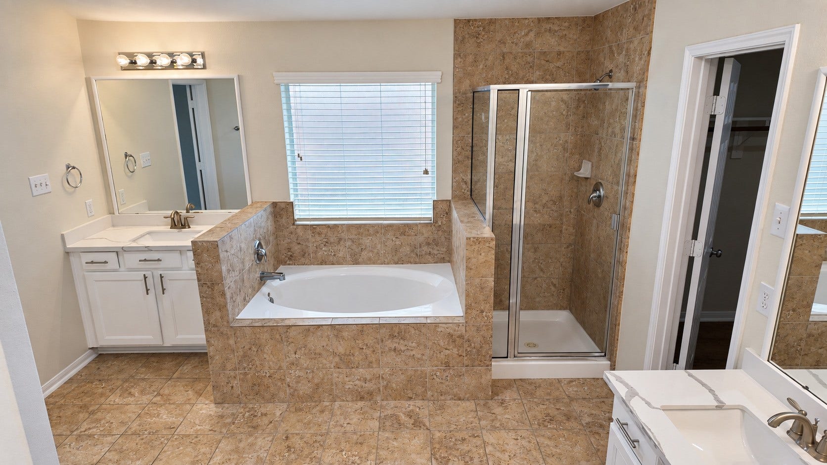4713 HIGH CREEK CT, Alvin, TX 77511 4713 HIGH CREEK CT, Alvin, TX 77511