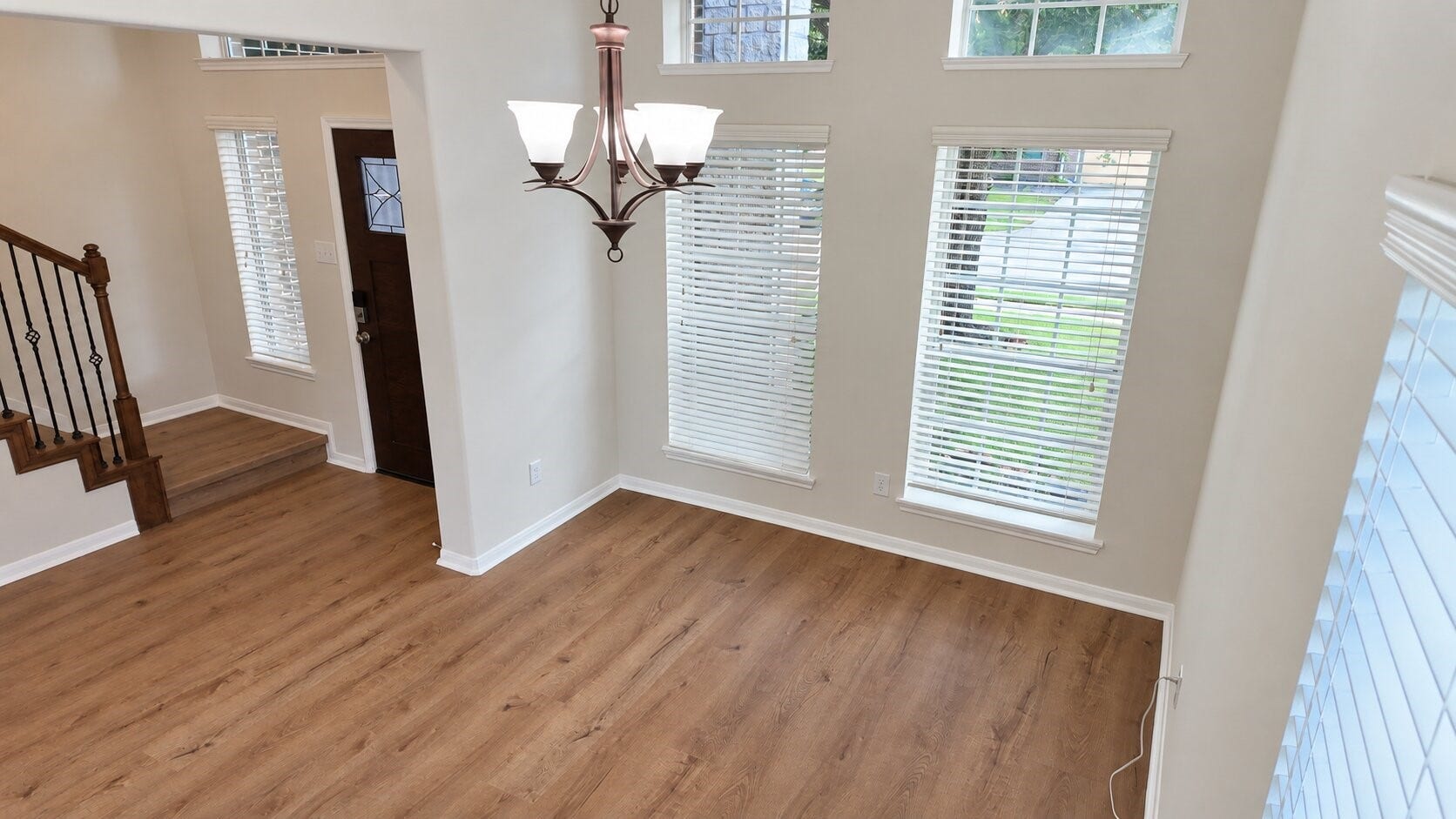 4713 HIGH CREEK CT, Alvin, TX 77511 4713 HIGH CREEK CT, Alvin, TX 77511