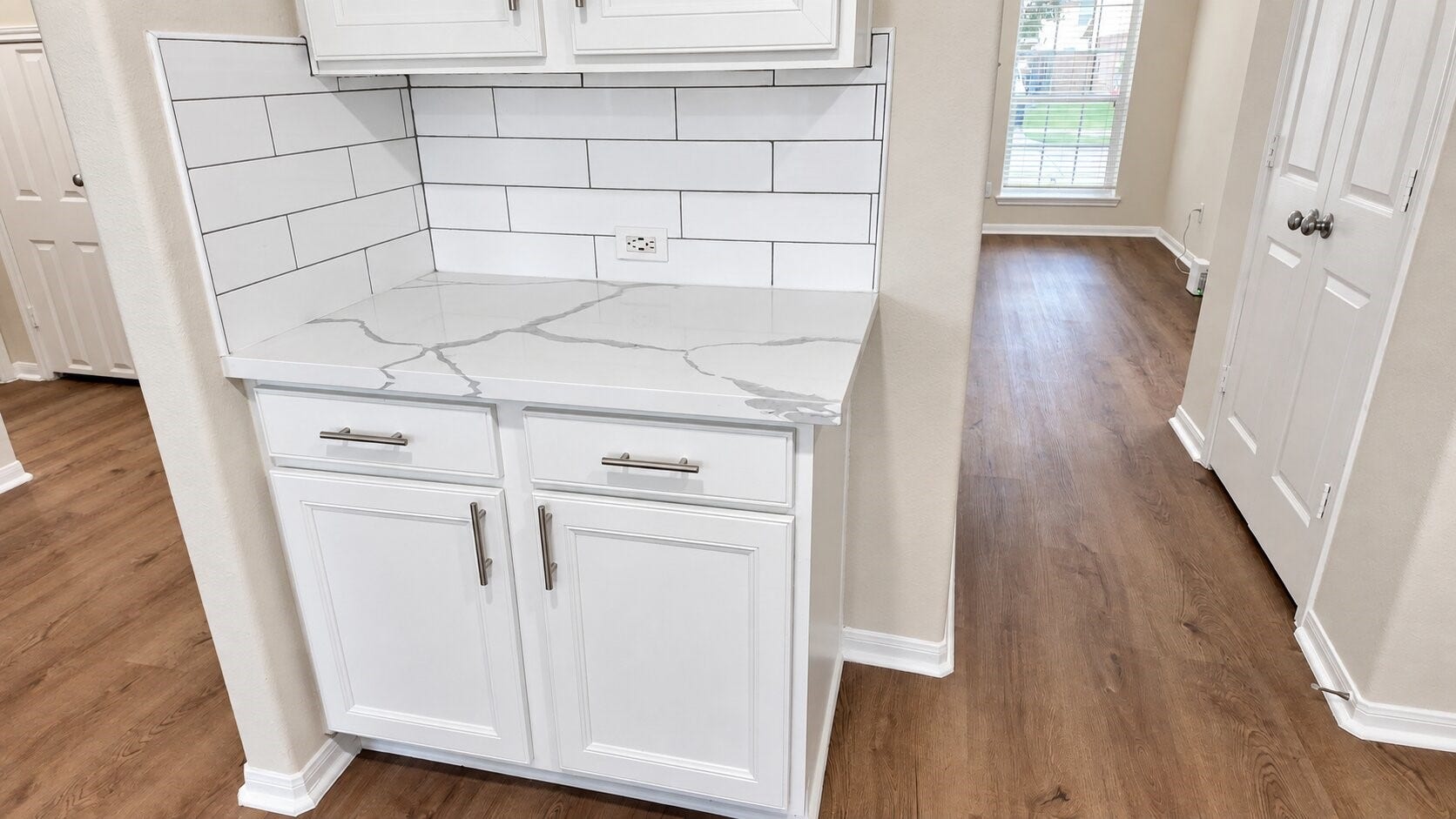 4713 HIGH CREEK CT, Alvin, TX 77511 4713 HIGH CREEK CT, Alvin, TX 77511