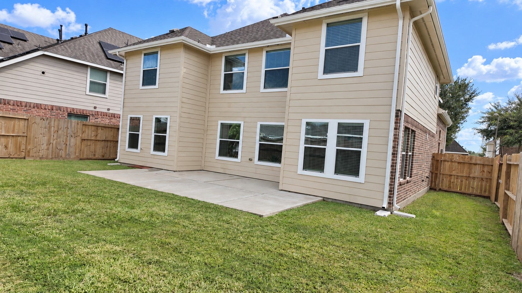 4713 HIGH CREEK CT, Alvin, TX 77511 4713 HIGH CREEK CT, Alvin, TX 77511