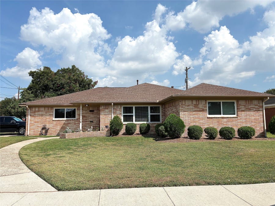 Property photo for 2113 Helen Street, Pasadena, TX