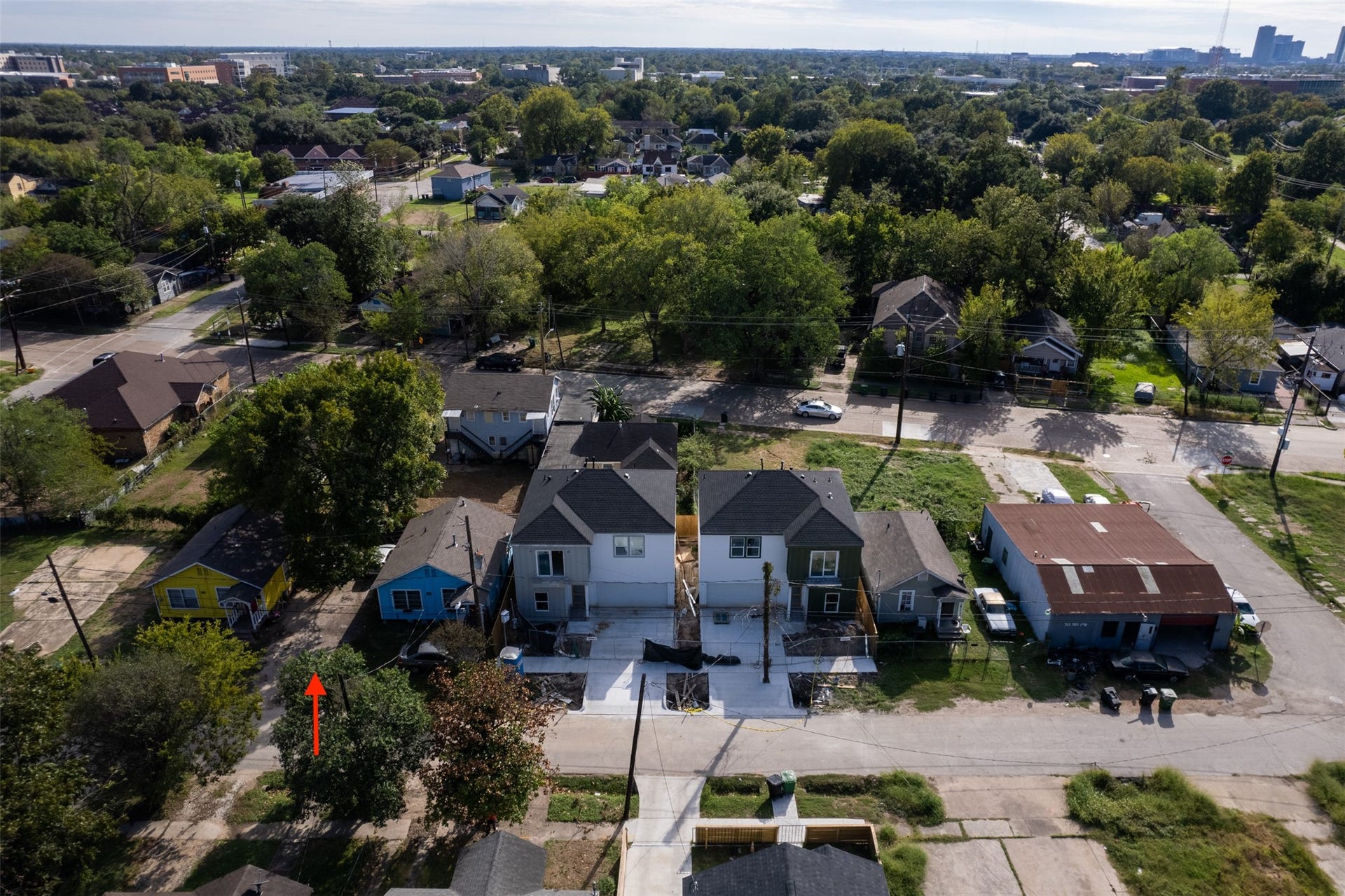 3232 Reeves Street, Houston, TX 77004 3232 Reeves Street, Houston, TX 77004