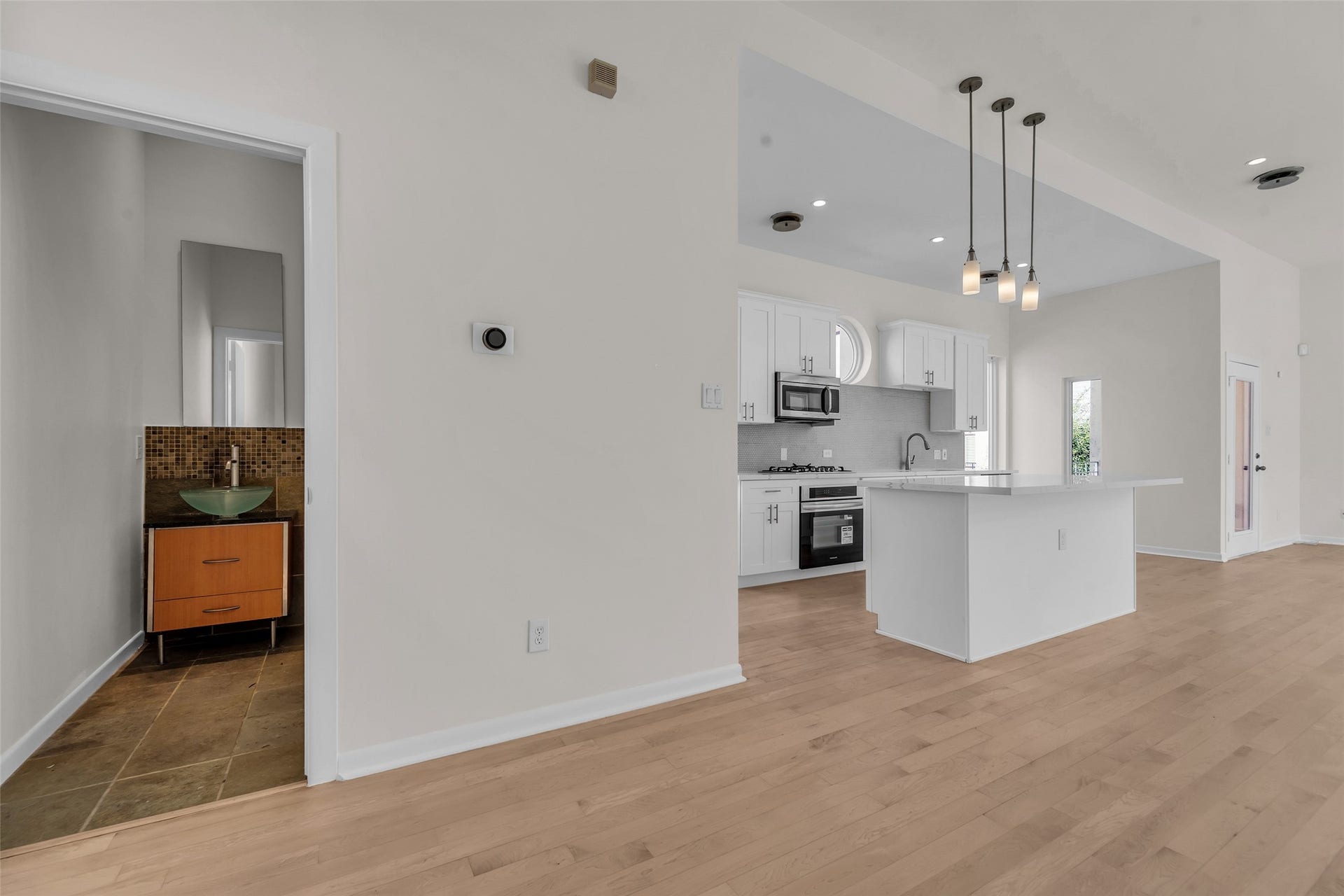 5632 Kiam Street, #C, Houston, TX 77007