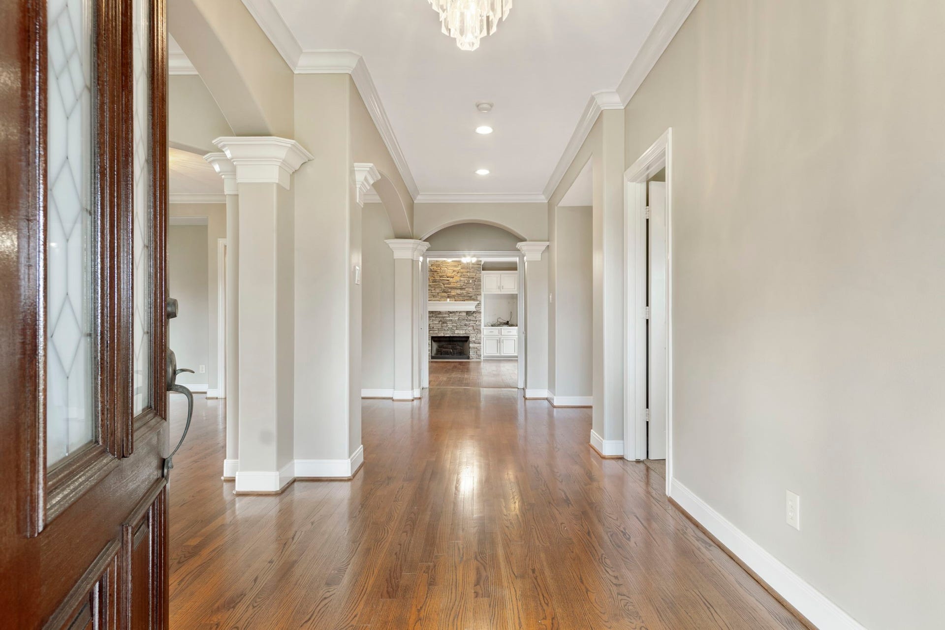 7806 Spirit Hollow Court, Missouri City, TX 77459 Welcome to your new home!