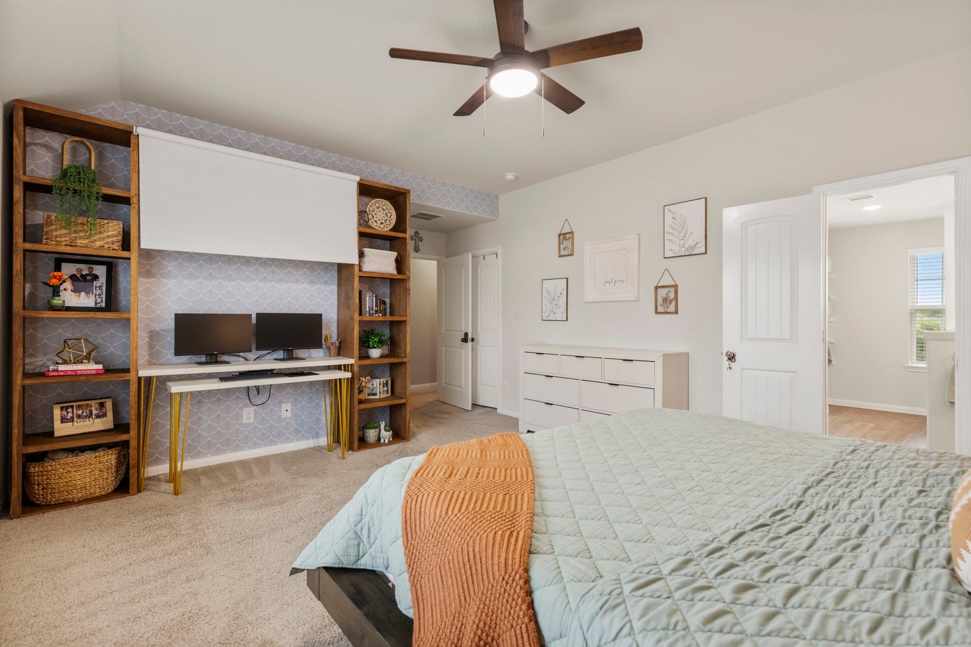 3611 Cannon Drive, Conroe, TX 77301