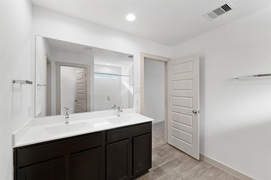 7910 Duck Ponds Place, Rosharon, TX 77583