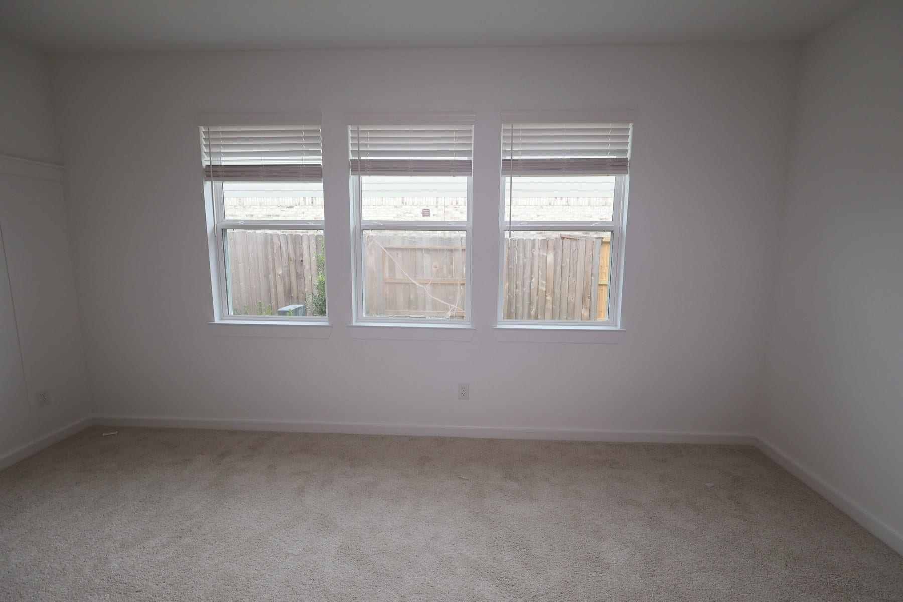 2711 Chancellor Court, Rosenberg, TX 77471 Primary suite - still under construction!