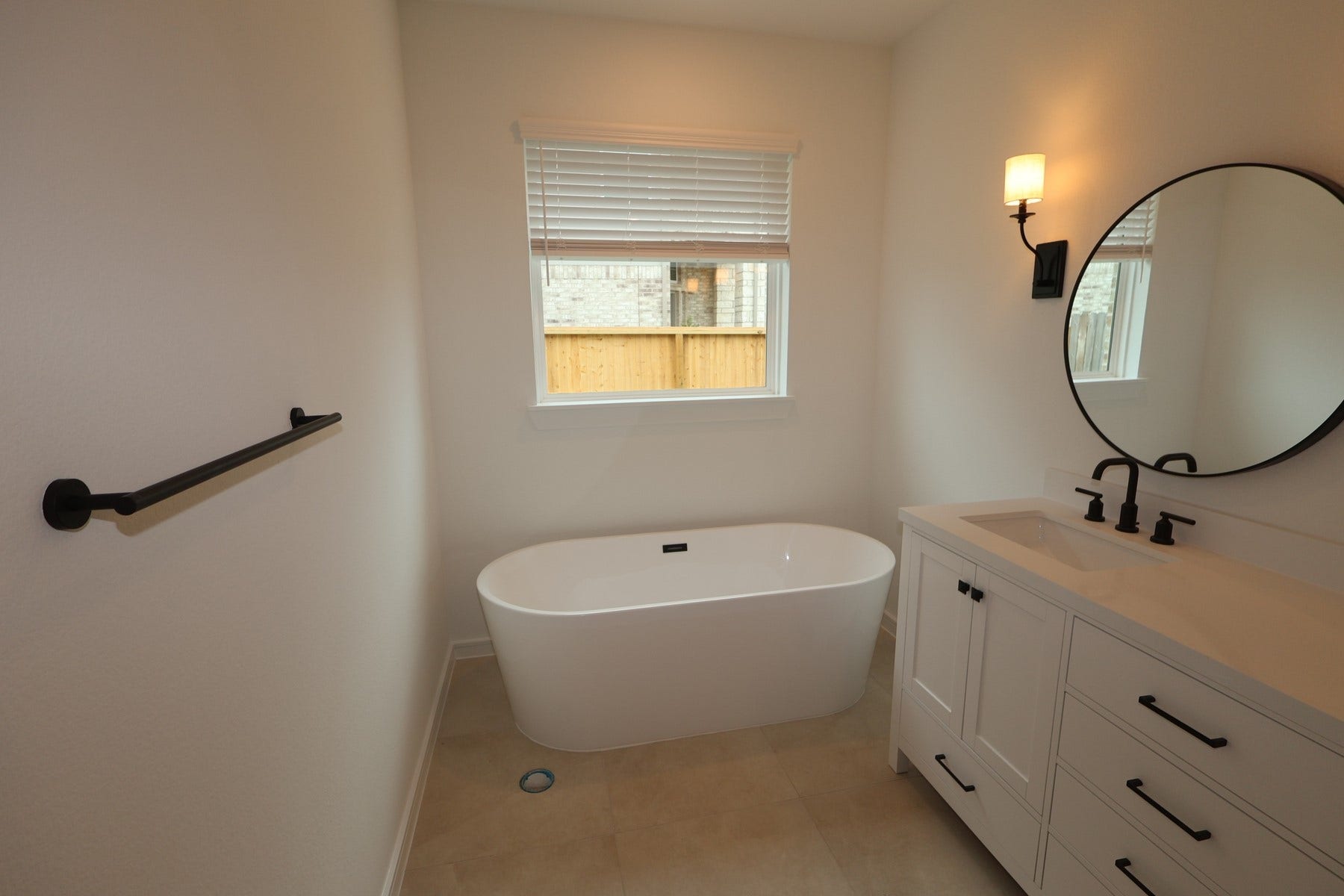 2711 Chancellor Court, Rosenberg, TX 77471 Primary bath - still under construction!