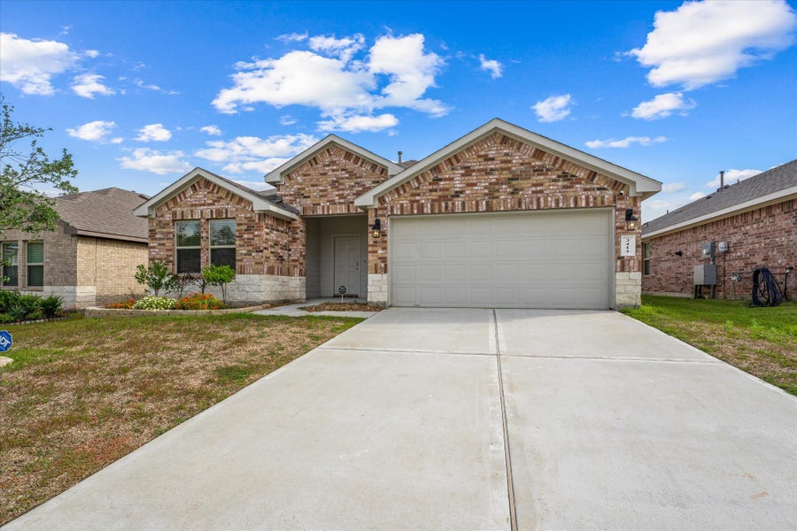 Property photo for 3414 Quiet Gate Lane, Conroe, TX