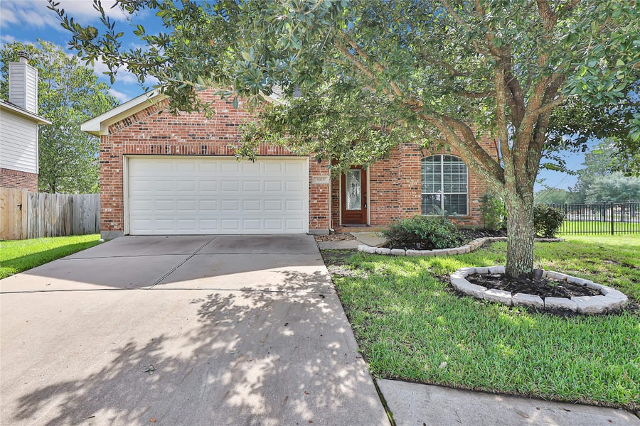 Property photo for 5915 Estonia Court, Spring, TX