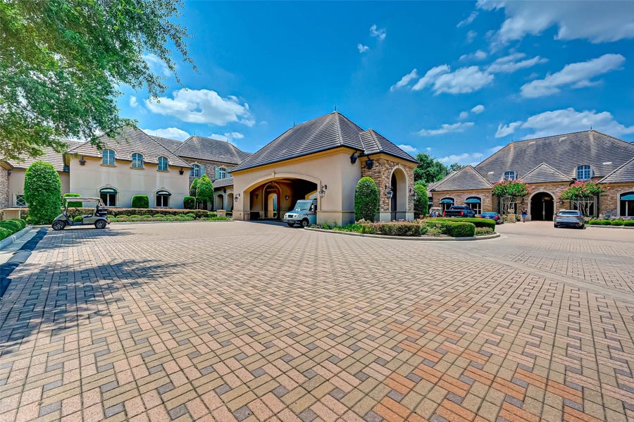Property photo for 11938 Rosebrier Park Lane, Houston, TX