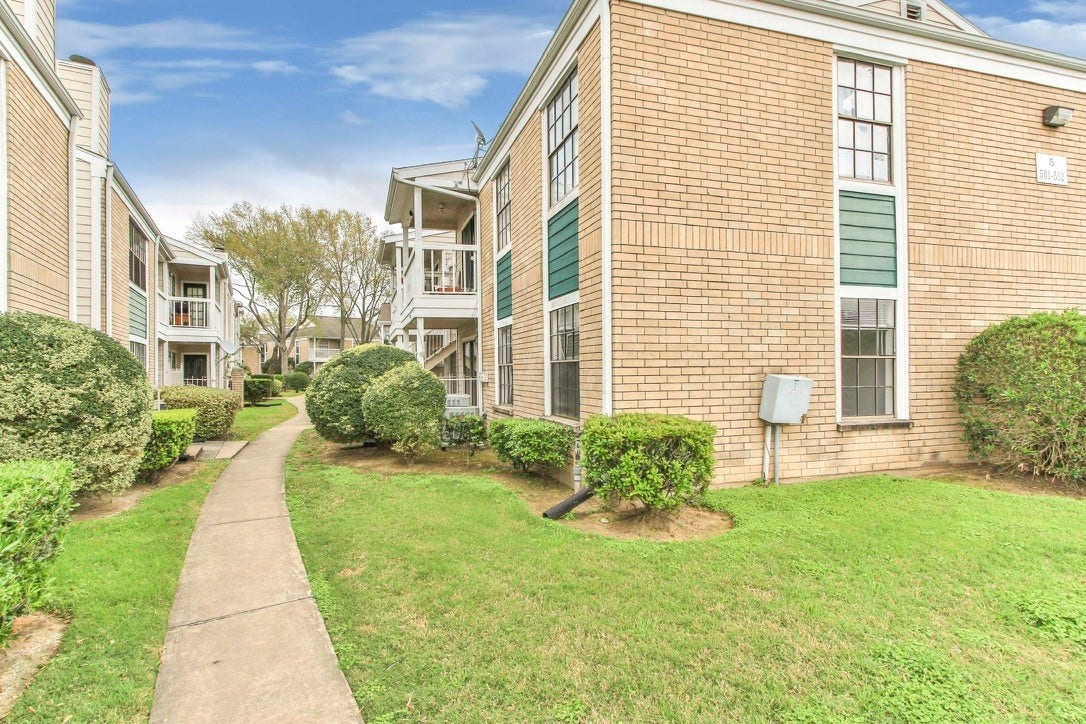 12660 Ashford Point Drive, #511, Houston, TX 77082