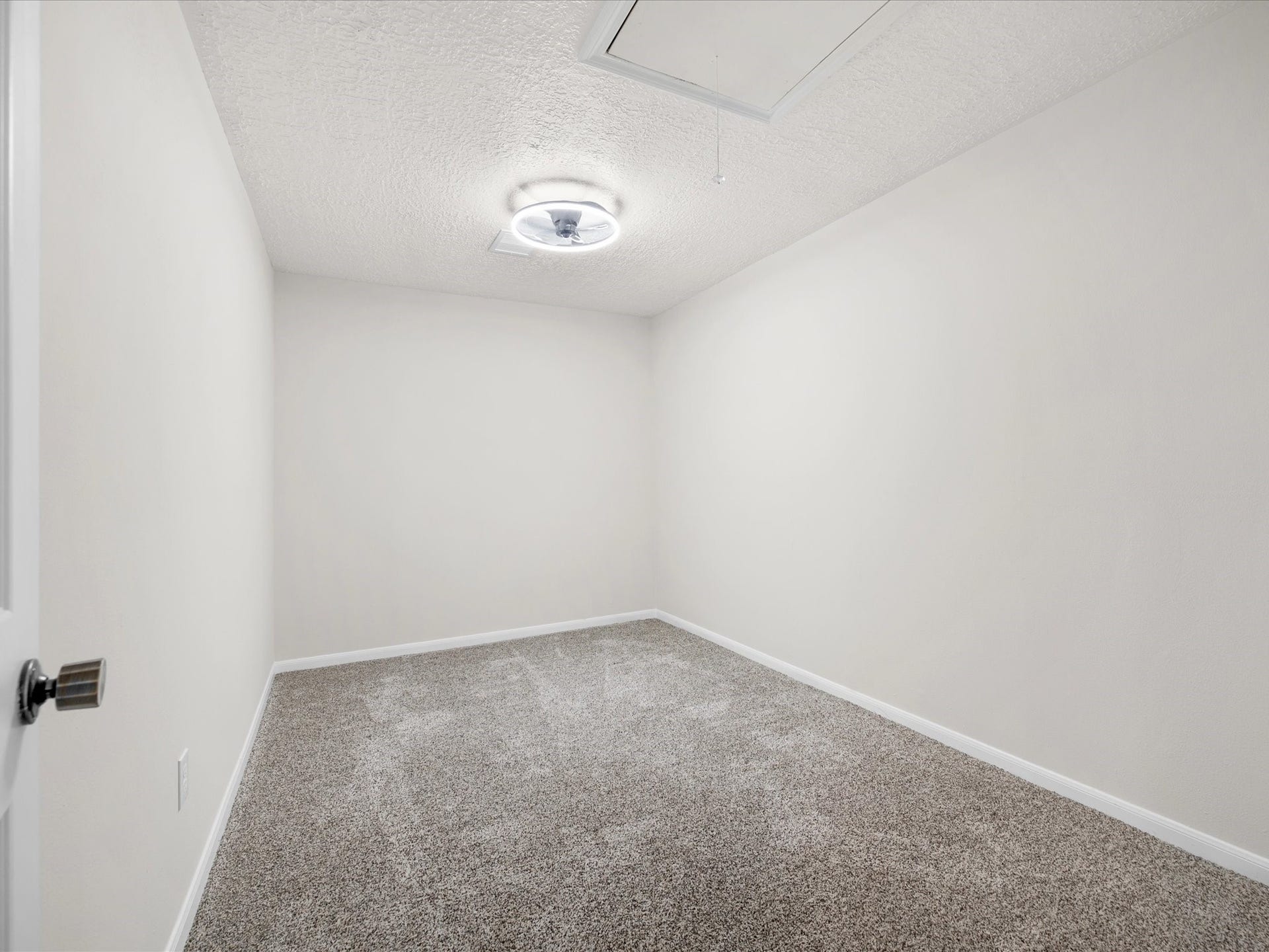 15902 Cumbria Drive, Spring, TX 77379 The extra room upstairs. Use it as a workout room, craft room, or storage.