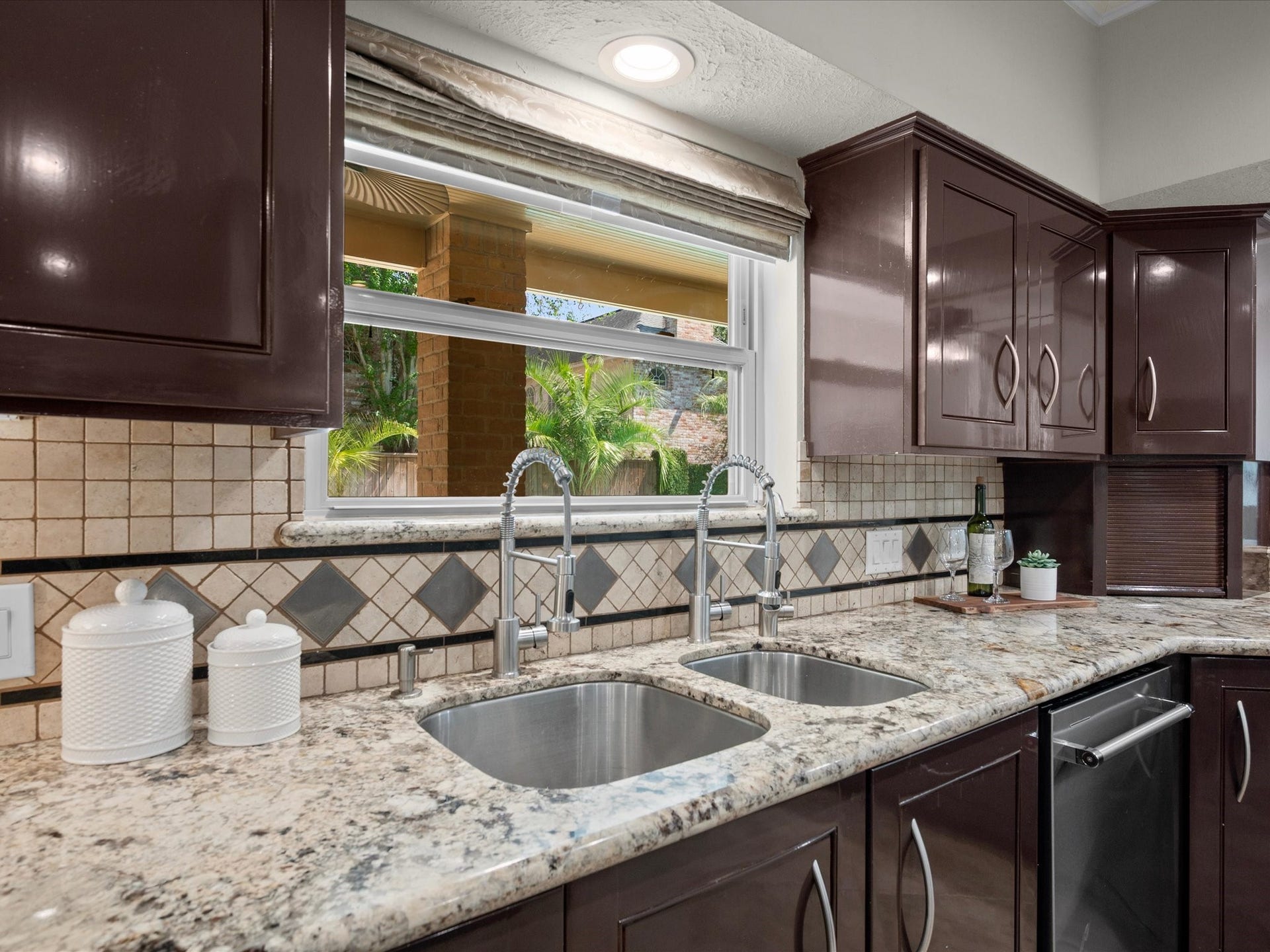 15902 Cumbria Drive, Spring, TX 77379 15902 Cumbria Drive, Spring, TX 77379