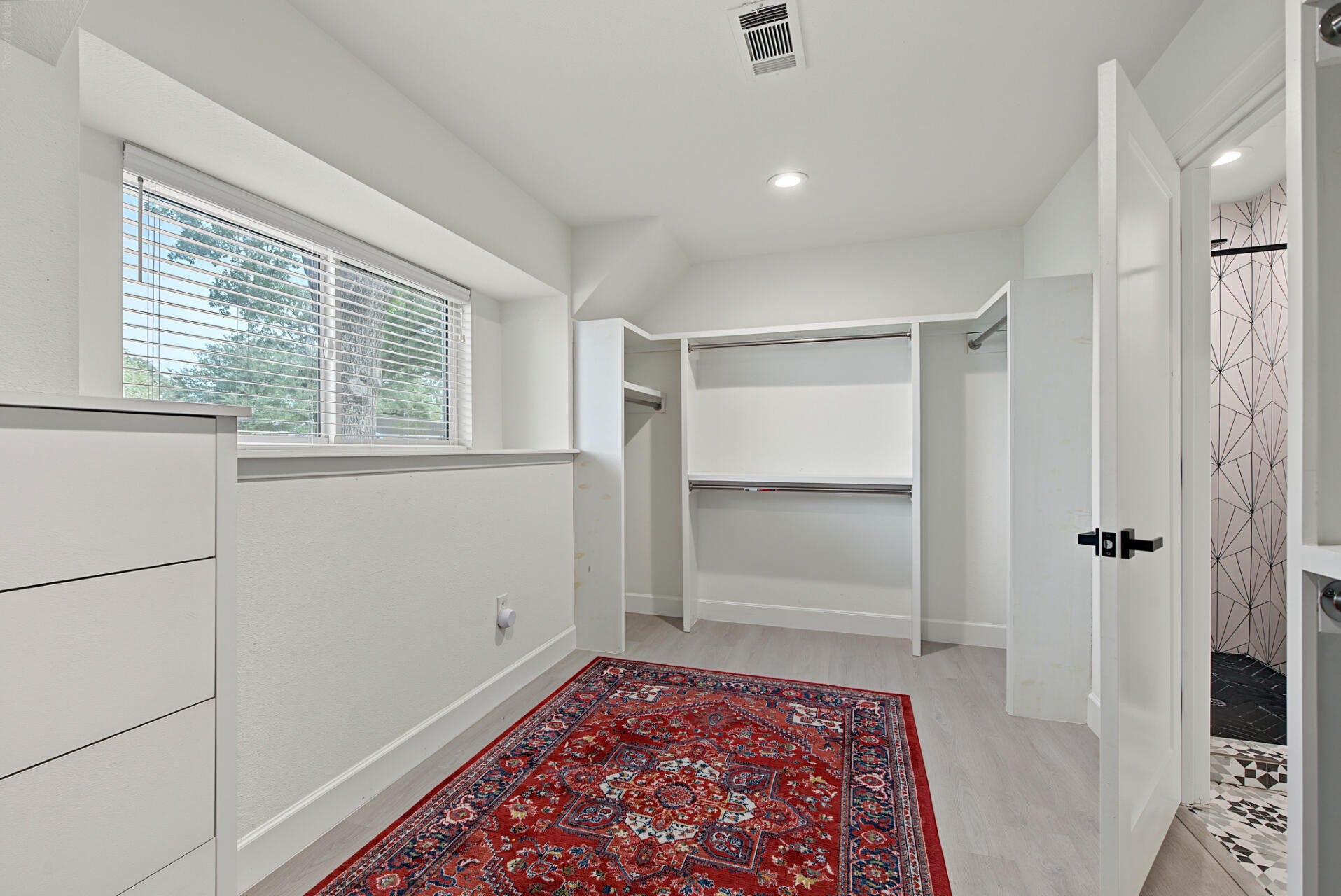 1323 Lehman Street, Houston, TX 77018 1323 Lehman Street, Houston, TX 77018