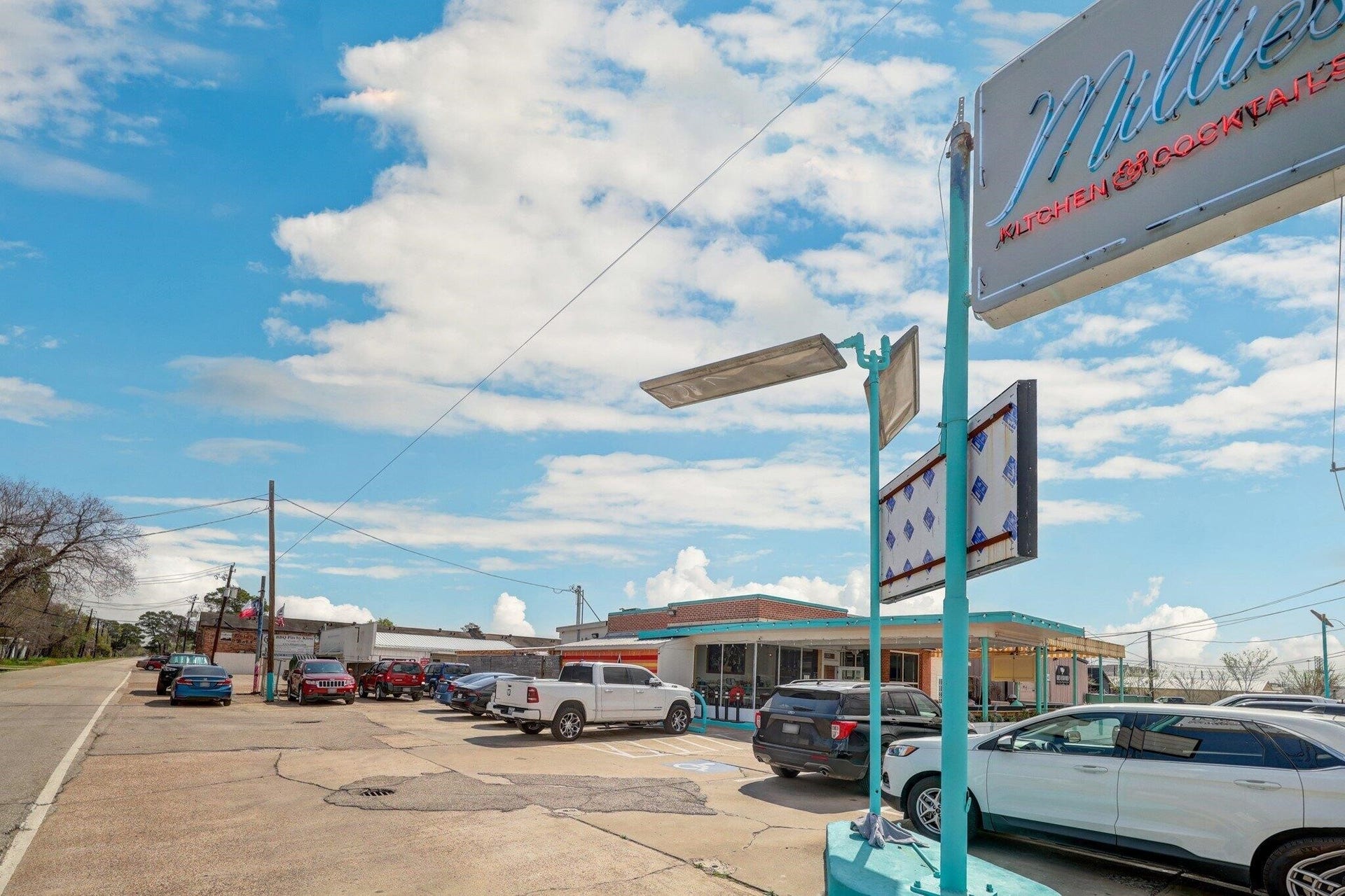 1323 Lehman Street, Houston, TX 77018 1323 Lehman Street, Houston, TX 77018