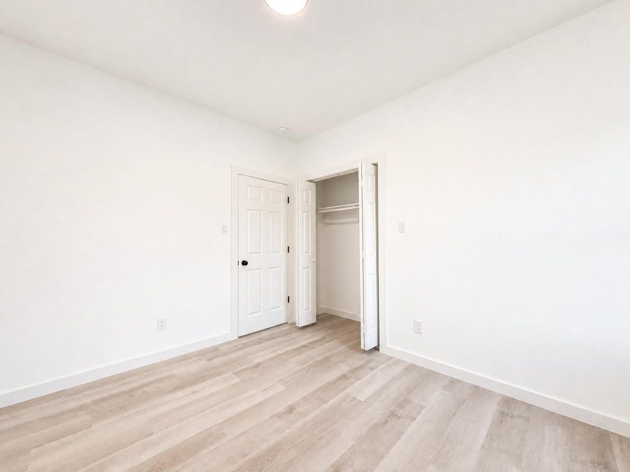 333 Delaware Street, #B, Houston, TX 77029 333 Delaware Street, #B, Houston, TX 77029