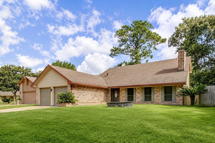 Property photo for 9614 Charter Ridge Drive, Houston, TX