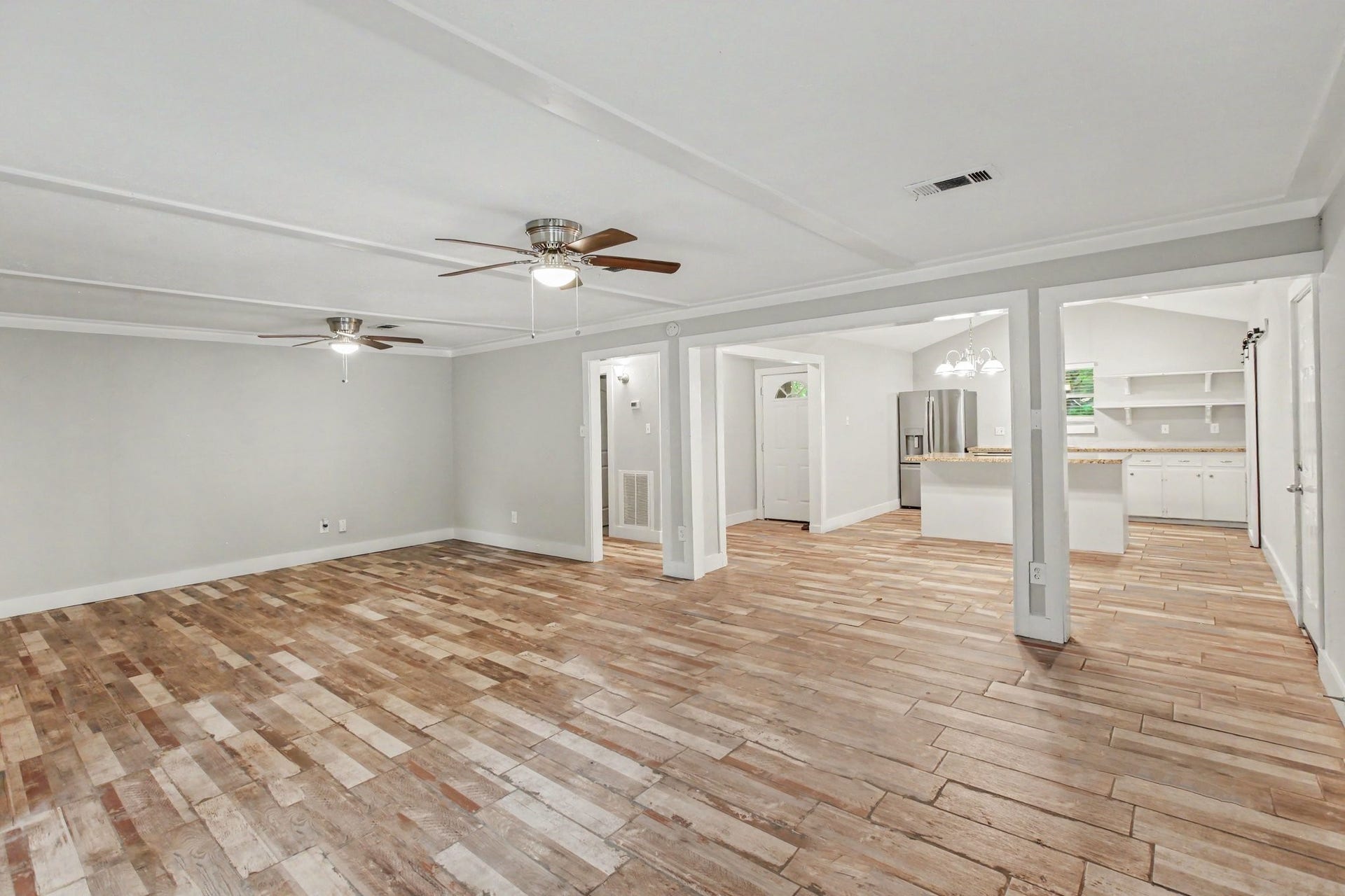 214 Hillside Court, Spring, TX 77386 214 Hillside Court, Spring, TX 77386