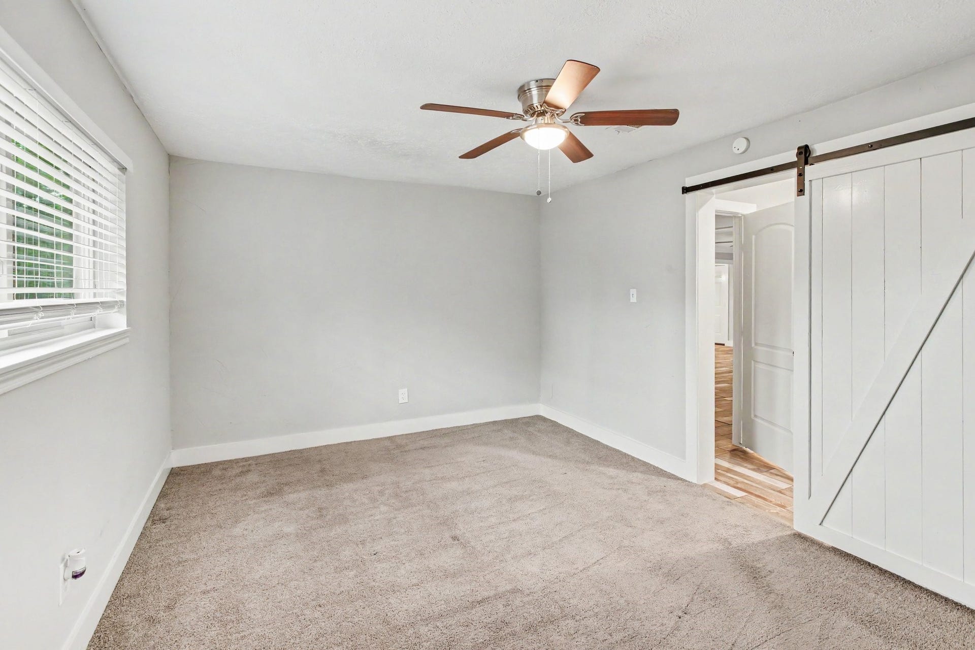 214 Hillside Court, Spring, TX 77386 214 Hillside Court, Spring, TX 77386