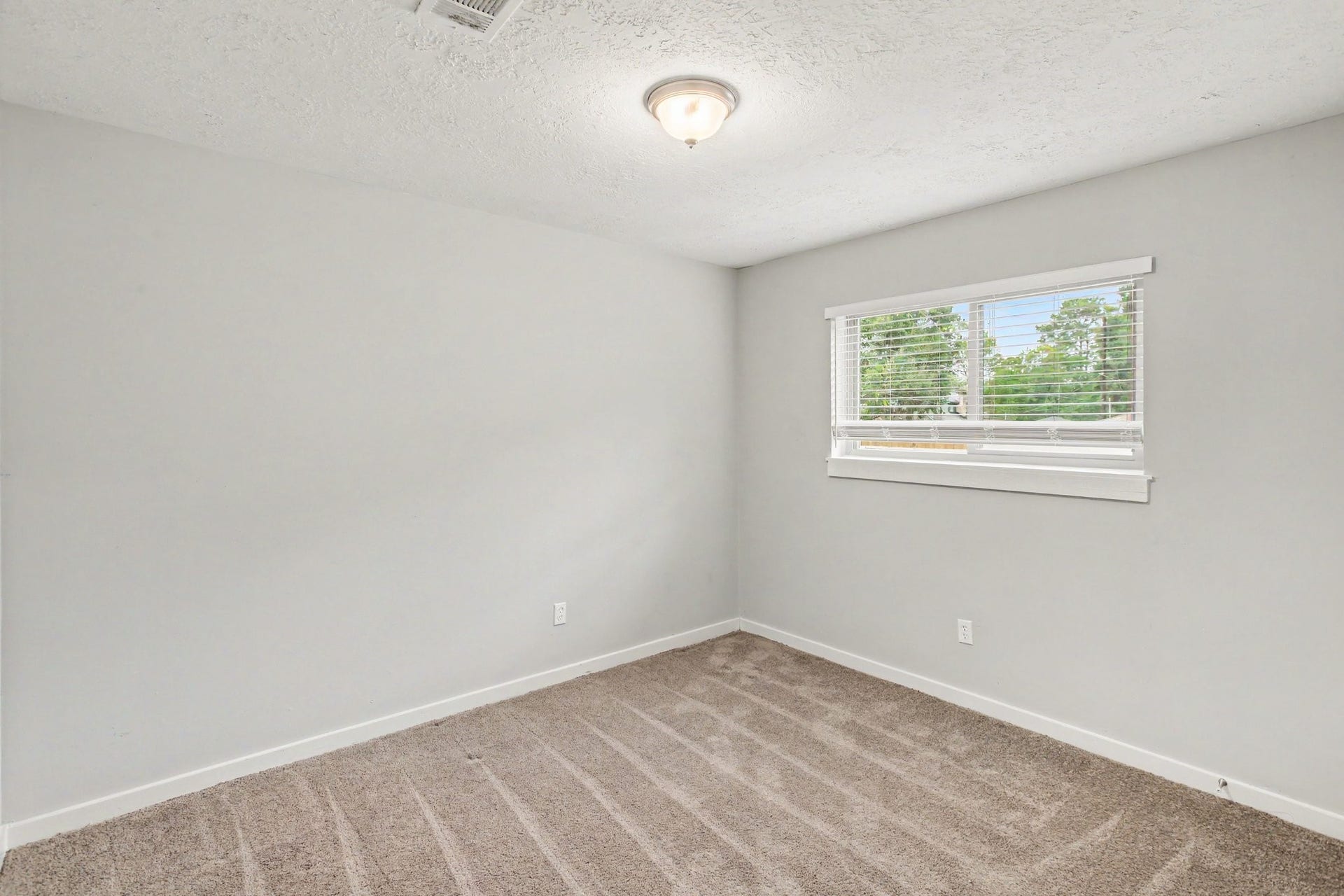 214 Hillside Court, Spring, TX 77386 214 Hillside Court, Spring, TX 77386