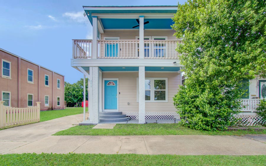 Property photo for 2617 Avenue L, Galveston, TX