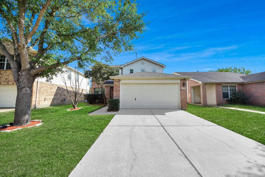 Property photo for 17006 Kemble Creek Drive, Houston, TX