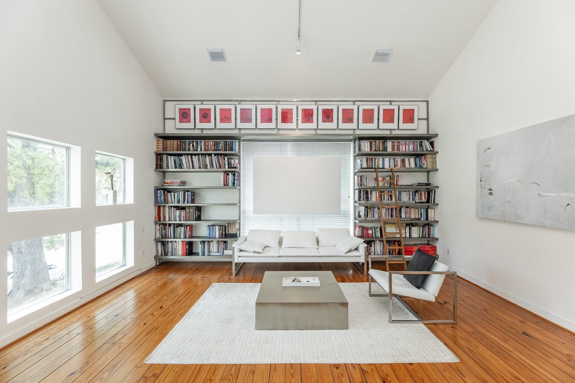 2714 Chenevert Street, Houston, TX 77004