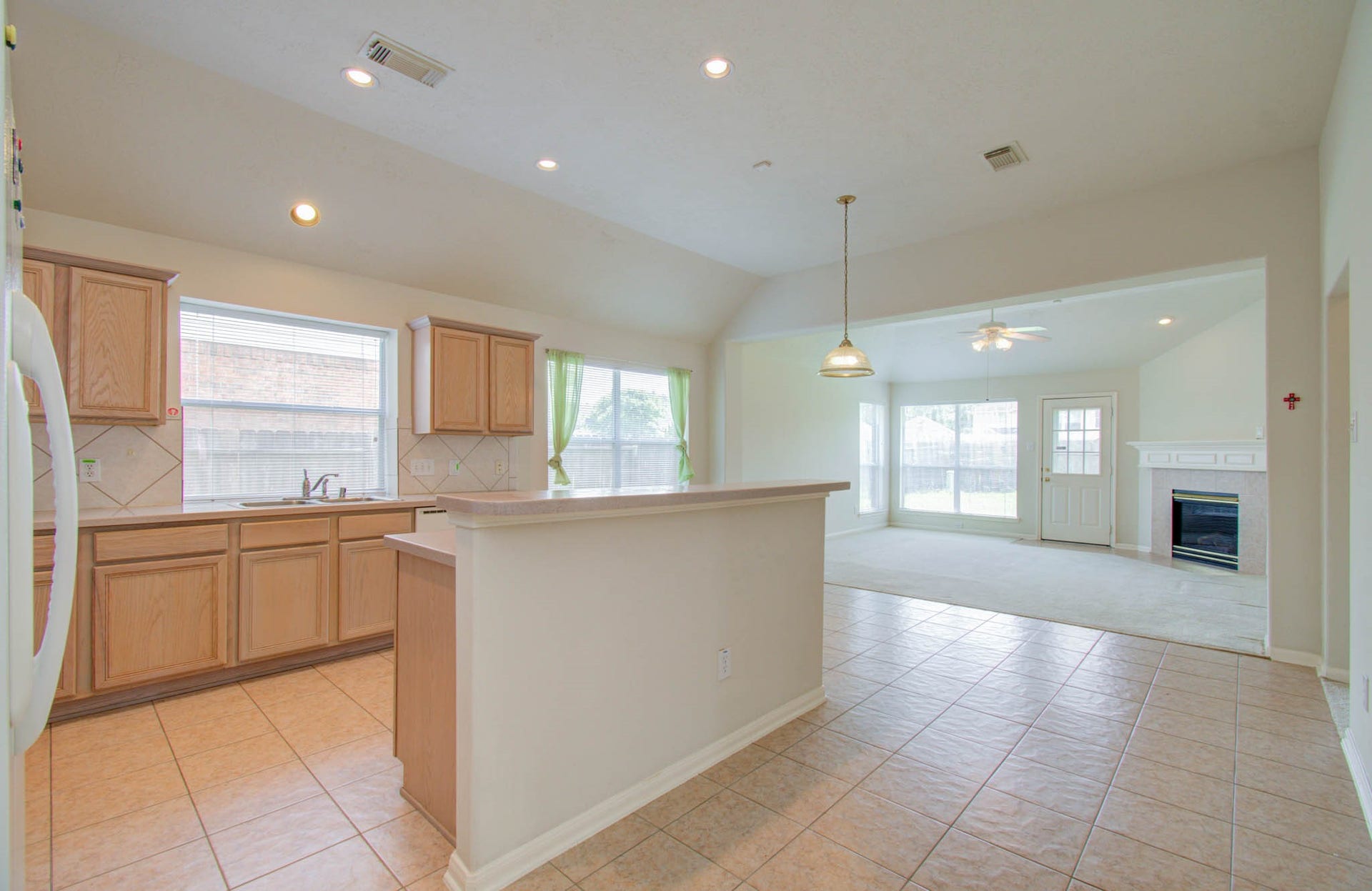 1519 Mustang Xing, Missouri City, TX 77459 1519 Mustang Xing, Missouri City, TX 77459
