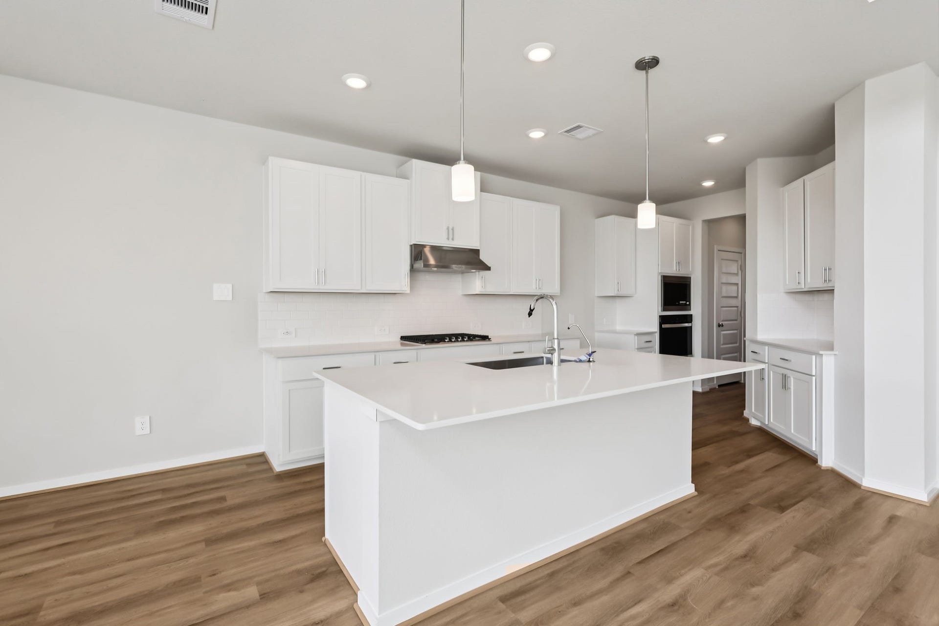 3026 Clapbread Lane, Rosenberg, TX 77471