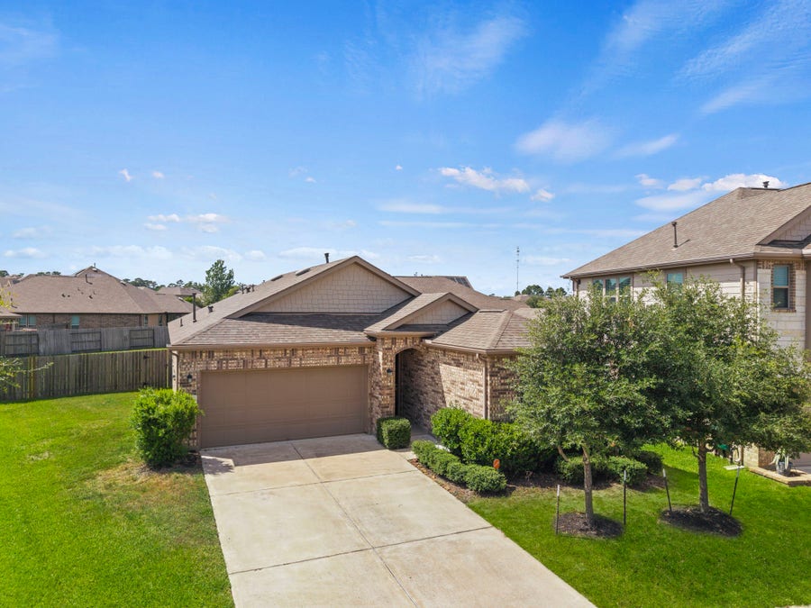 Property photo for 8908 Bear Mountain Court, Magnolia, TX