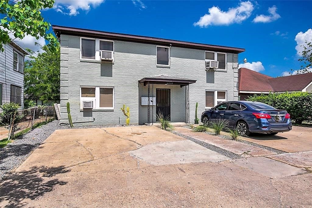 2303 Rosewood Street, #1, Houston, TX 77004 2303 Rosewood Street, #1, Houston, TX 77004