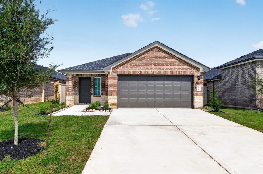 Property photo for 3529 Longhorn Valley Street, League City, TX