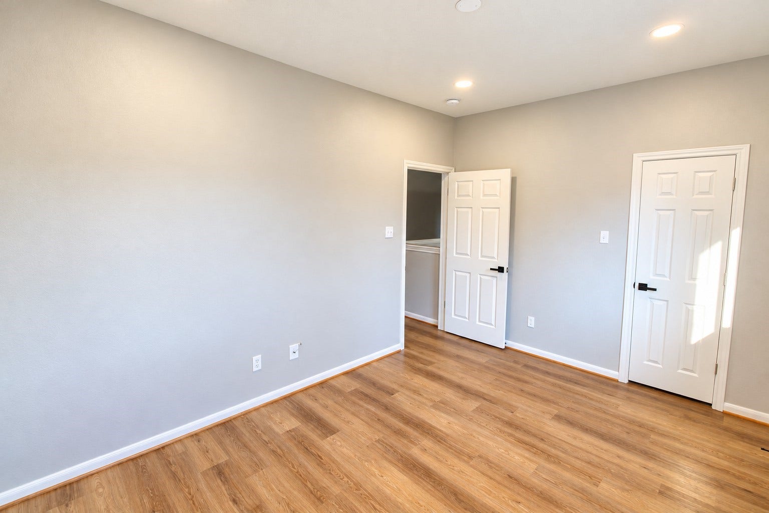 594 Sycamore Drive, Conroe, TX 77302