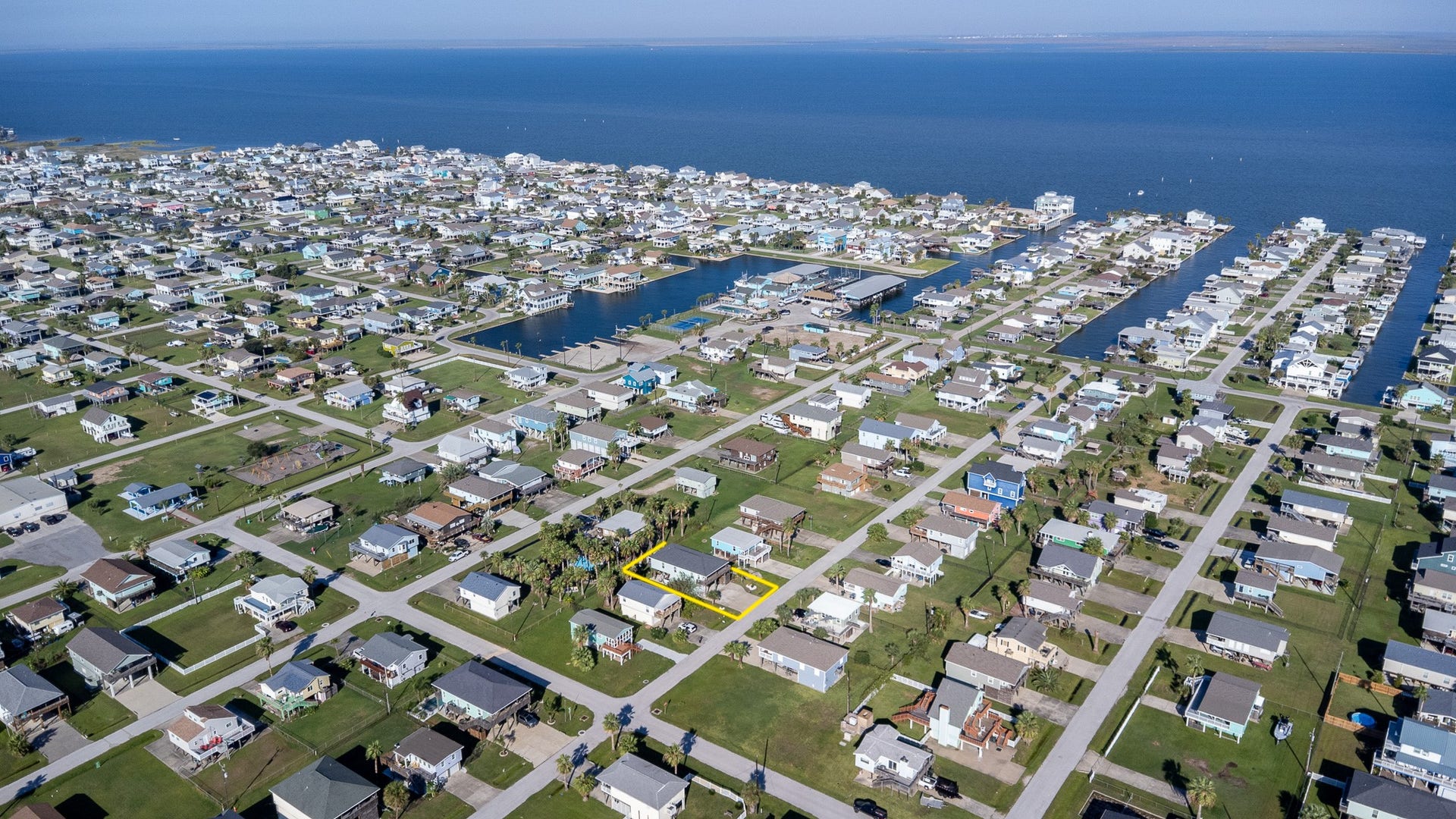 4030 Panola Drive, Galveston, TX 77554 4030 Panola Drive, Galveston, TX 77554