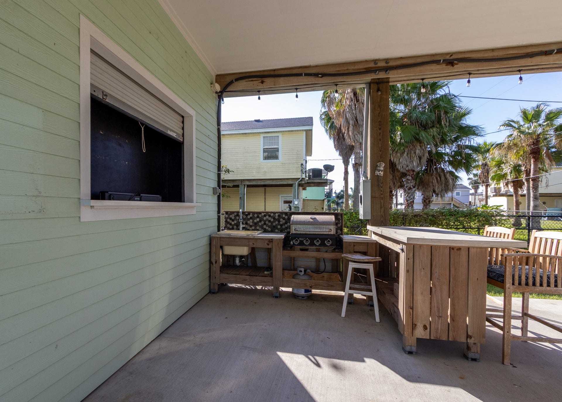 4030 Panola Drive, Galveston, TX 77554 4030 Panola Drive, Galveston, TX 77554