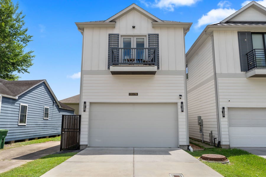 Property photo for 1307 Idylwild Street, #B, Houston, TX